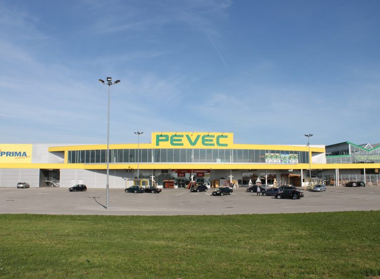 Izmjene i dopune Javnog natječaja za zakup poslovnog prostora na katu Poslovnog centra „Pevec“