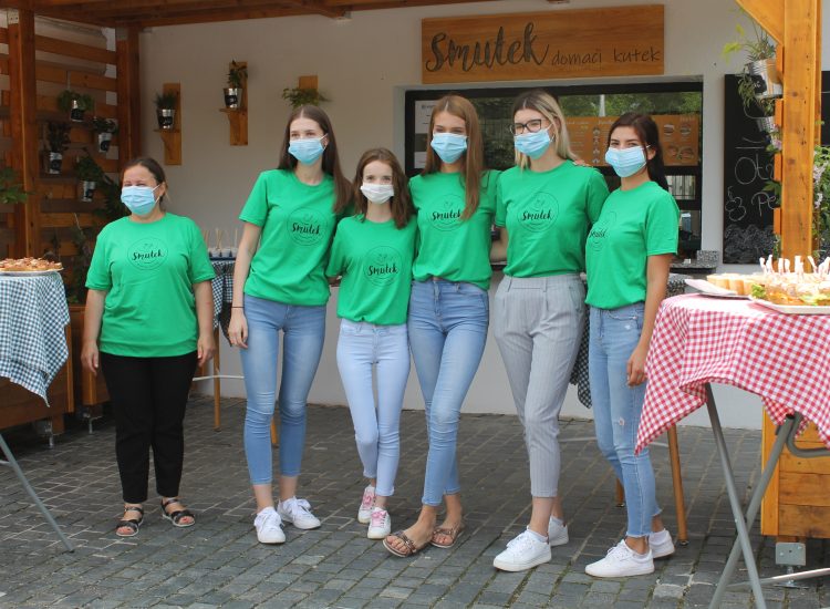 Otvoren Smutek – domaći kutek, spoj tradicionalne hrane pripremljene na moderan način