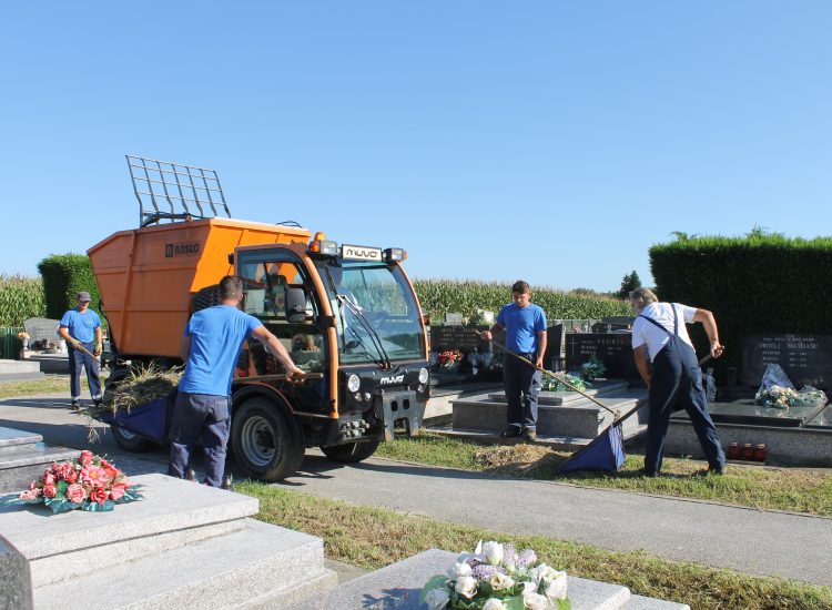 Uređeno Gradsko groblje Pri sv. Duhu, u tijeku je košnja trave na grobljima u prigradskim naseljima