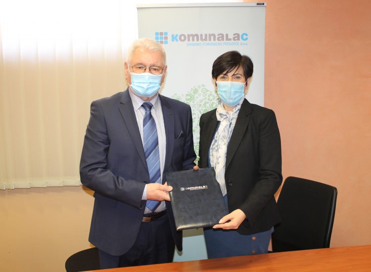 Potpisan ugovor za nabavu komunalnih vozila