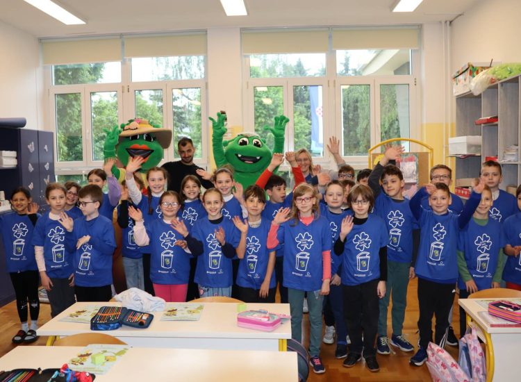 Učenici OŠ Đuro Ester kroz igru usvajali ekološke navike