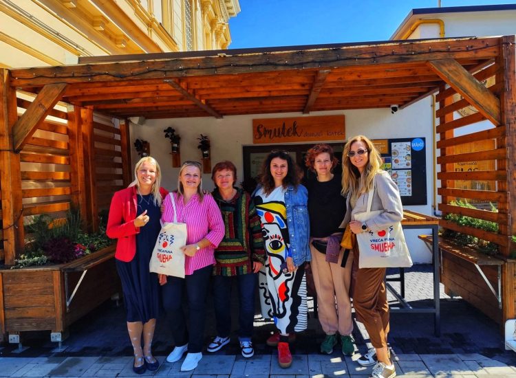 Crveni nosovi, klaunovidoktori u Smuteku