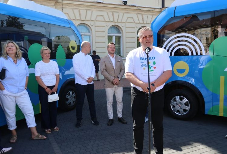 Bus Ko pocetna konferencija 2026
