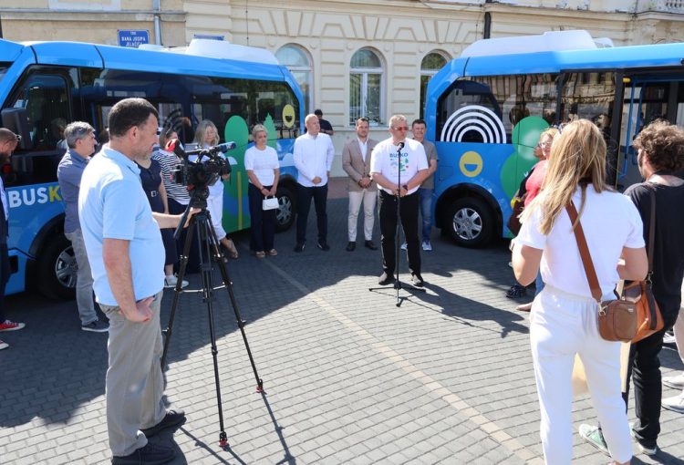 Bus Ko pocetna konferencija 2026
