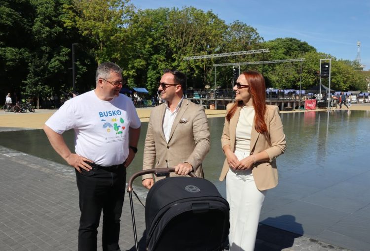 Bus Ko pocetna konferencija 2026