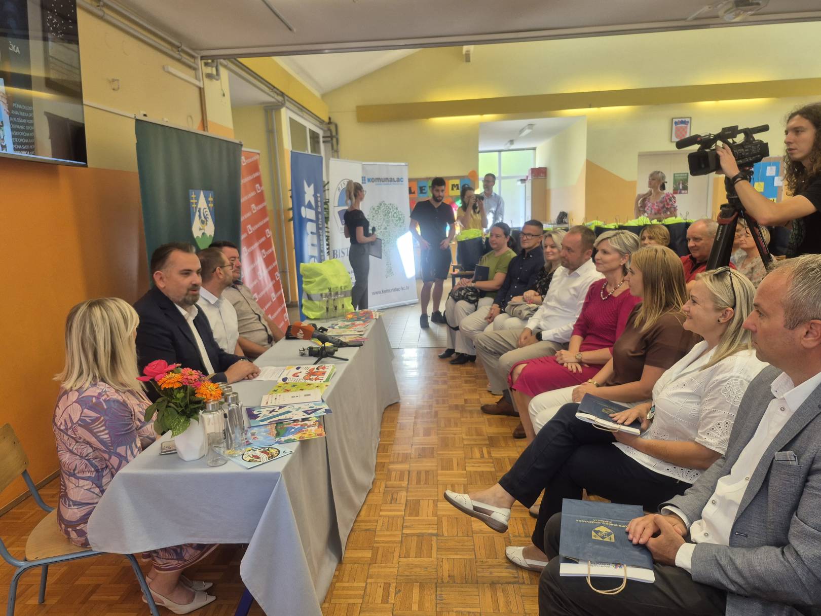 Komunalac drugu godinu partner u županijskom projektu „Besplatne bilježnice za osnovnoškolce“