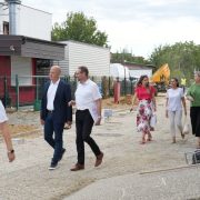 Veselo u skolu press